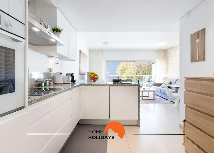 #200 Panoramic Flat By Holidays Apartment *